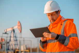 Offline-First Apps for Frontline Teams: Why Connectivity Can't Be an Assumption