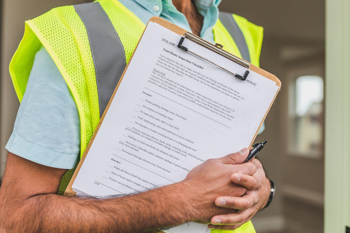 Safety Inspection Checklist Templates: Industries, Examples & Digital Tools